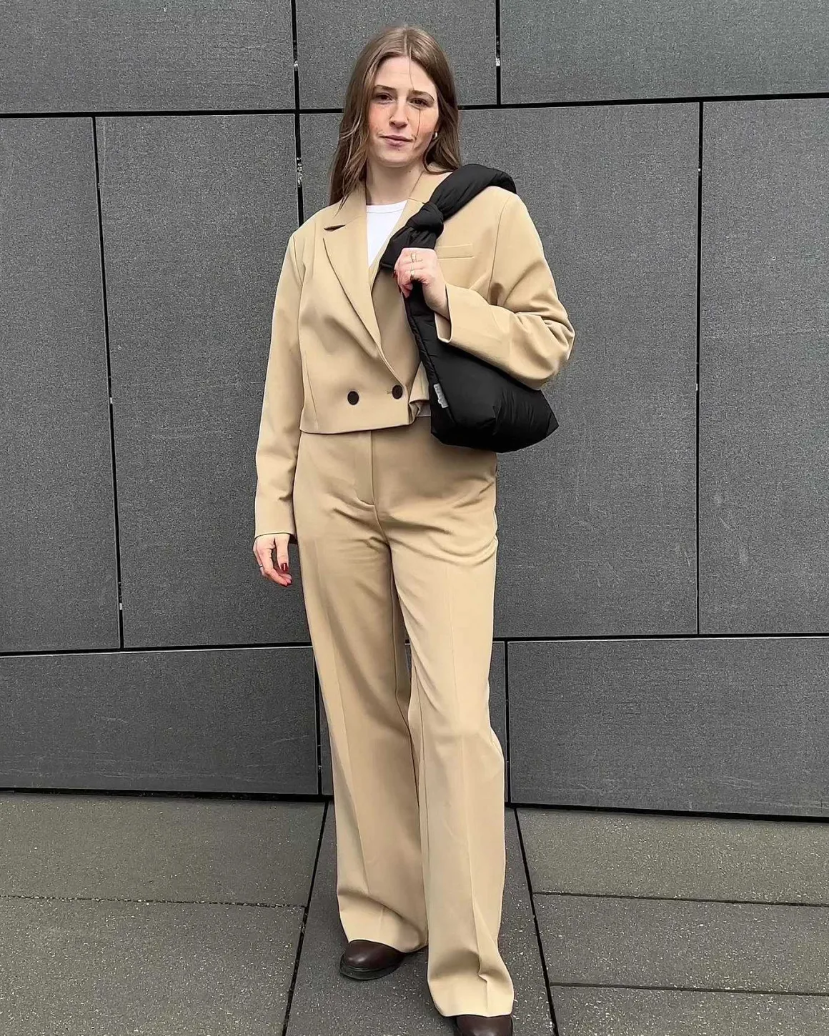 Bag Biwa Puffy Mini Black