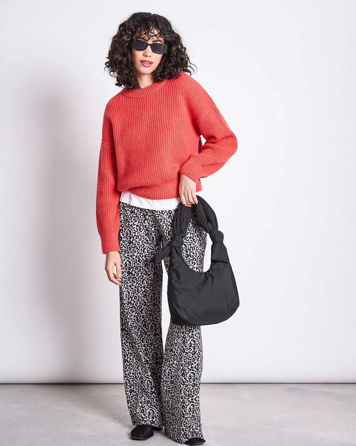 Bag Biwa Puffy Mini Black