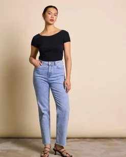 Ballerina T-Shirt Aloe Soft Black Gots