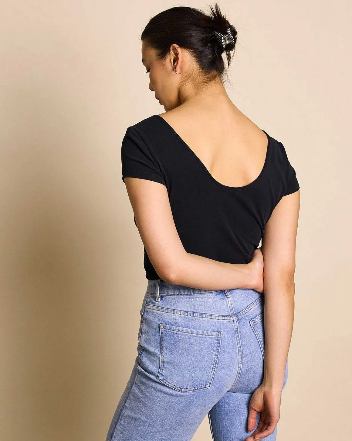 Ballerina T-Shirt Aloe Soft Black Gots