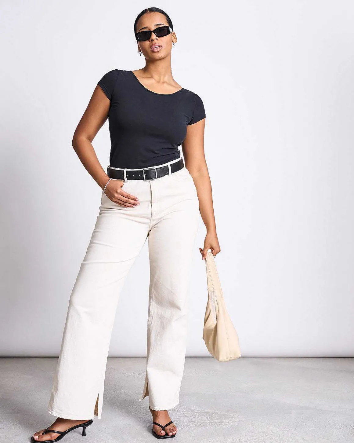 Ballerina T-Shirt Aloe Soft Black Gots