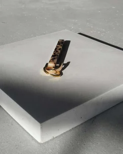 Bar Keychain Blonde Tortoise