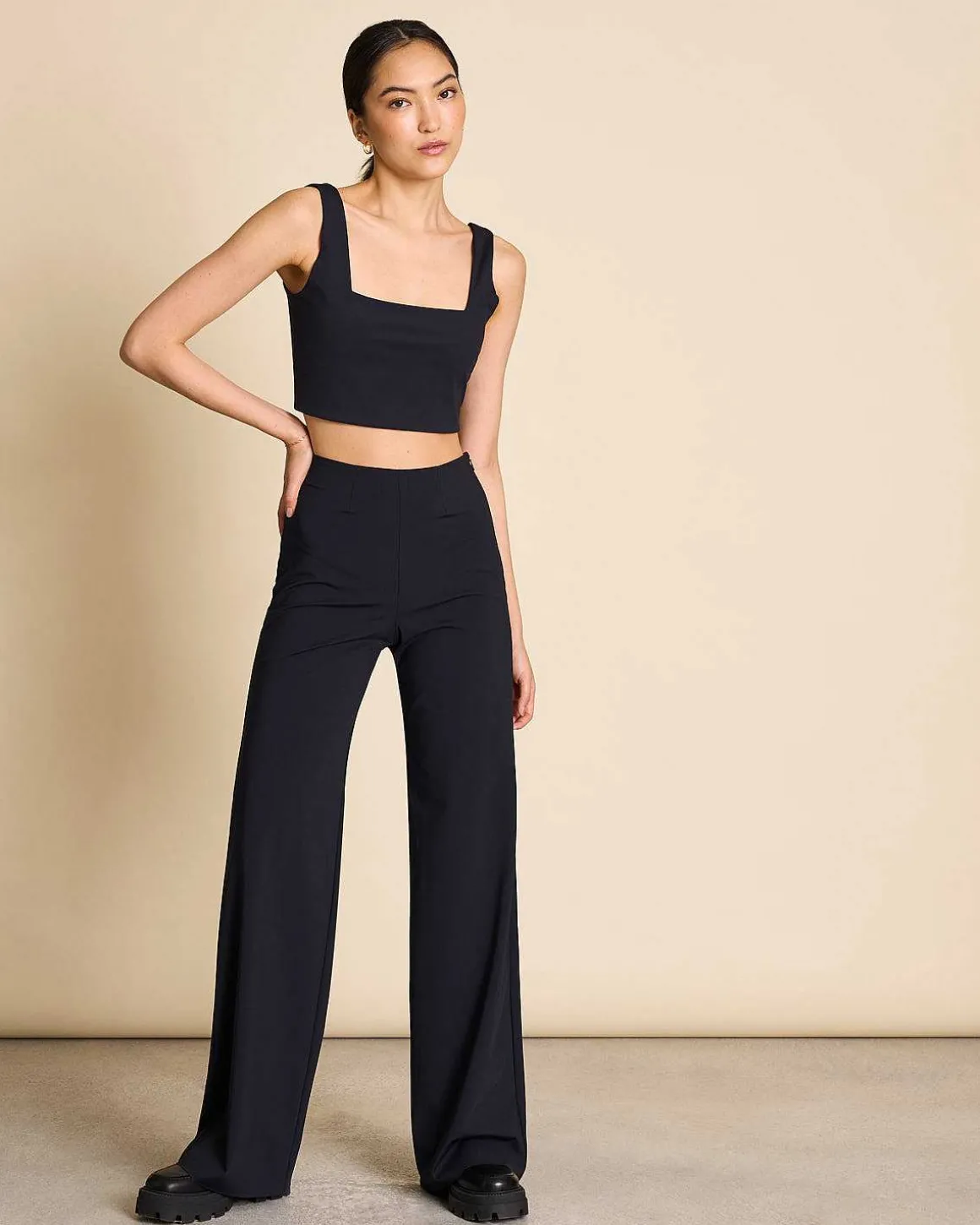 Crop Top Cancun Black