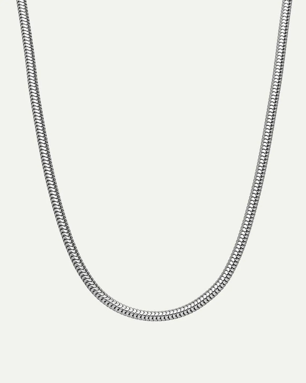 Dear Darling Berlin Delicate Short Snake Necklace Silver
