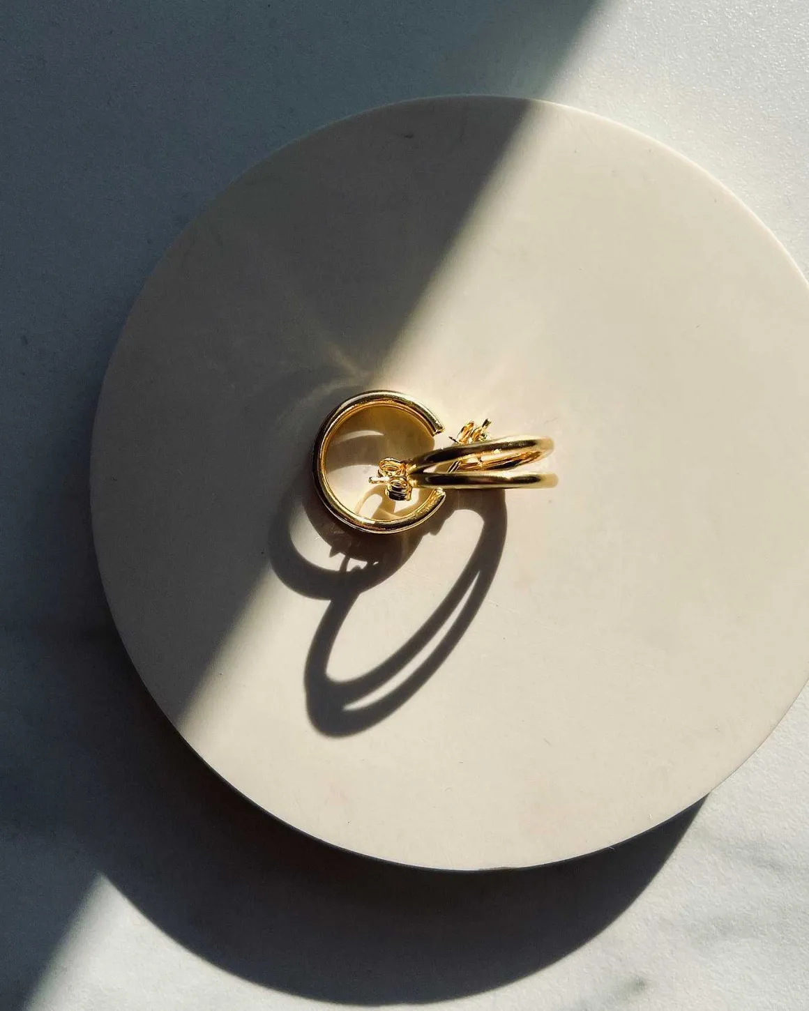 Dear Darling Berlin Double Hoop Earrings Gold