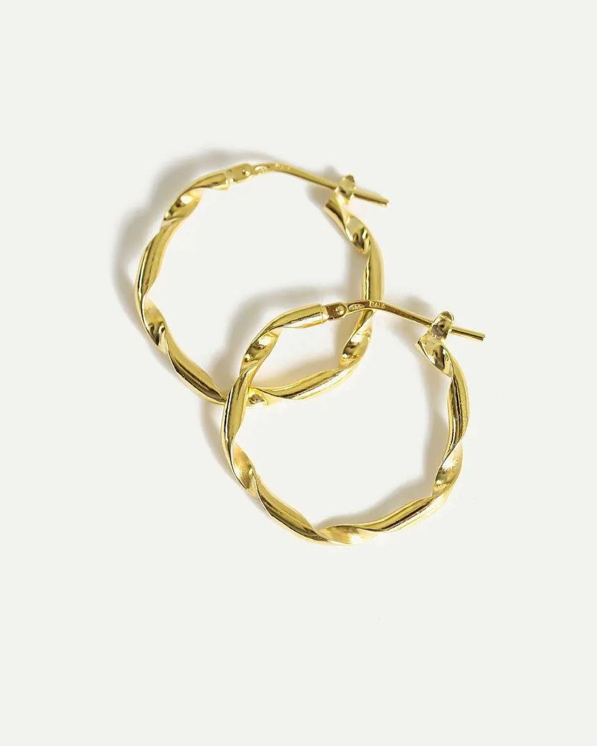 Dear Darling Berlin Elegant Hoop Earrings Gold