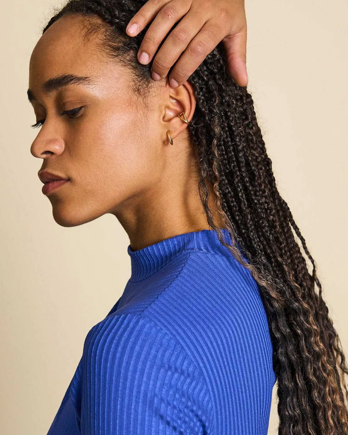 Dear Darling Berlin Eternity Ear Cuff Gold