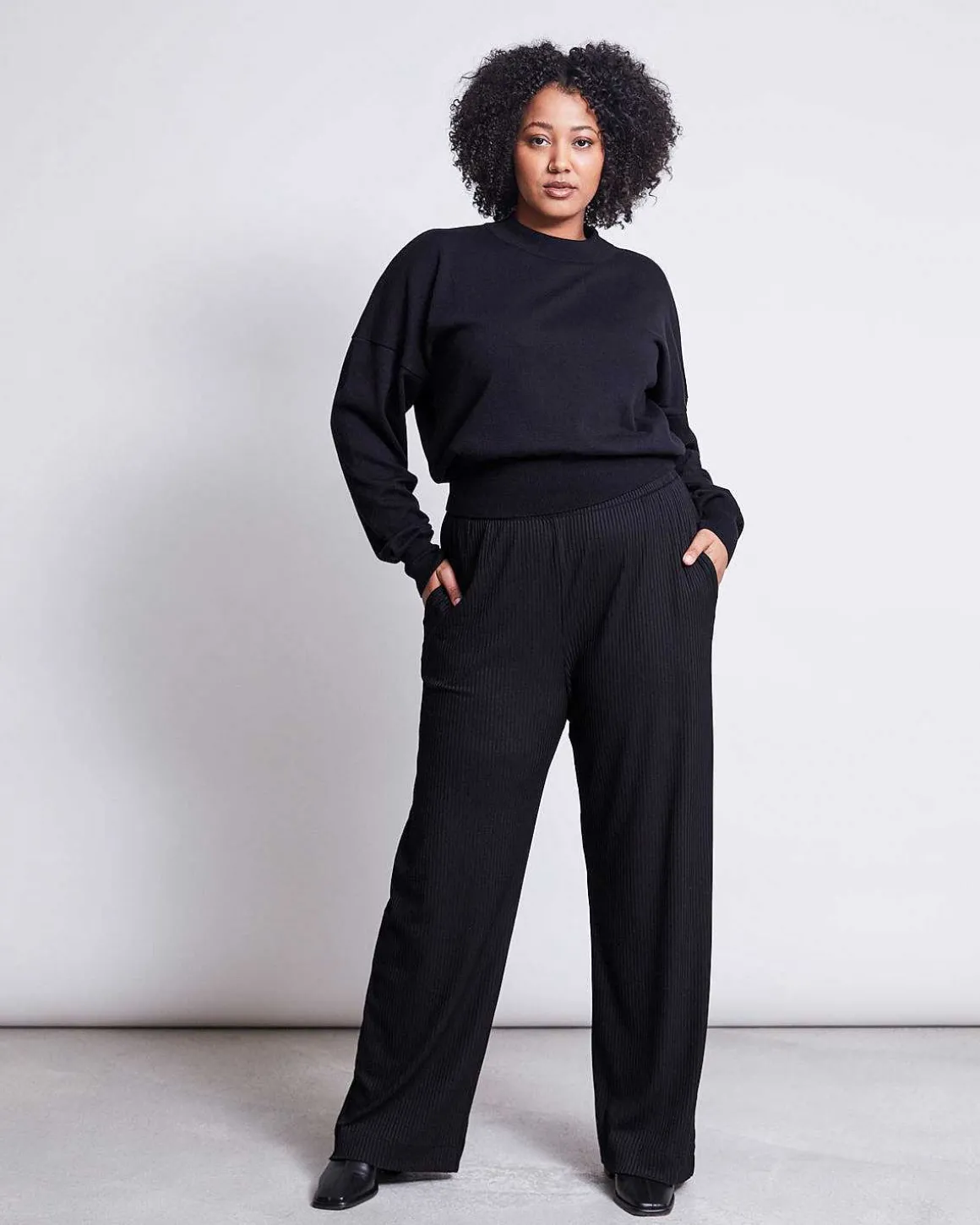 Jumper Yin Black Gots