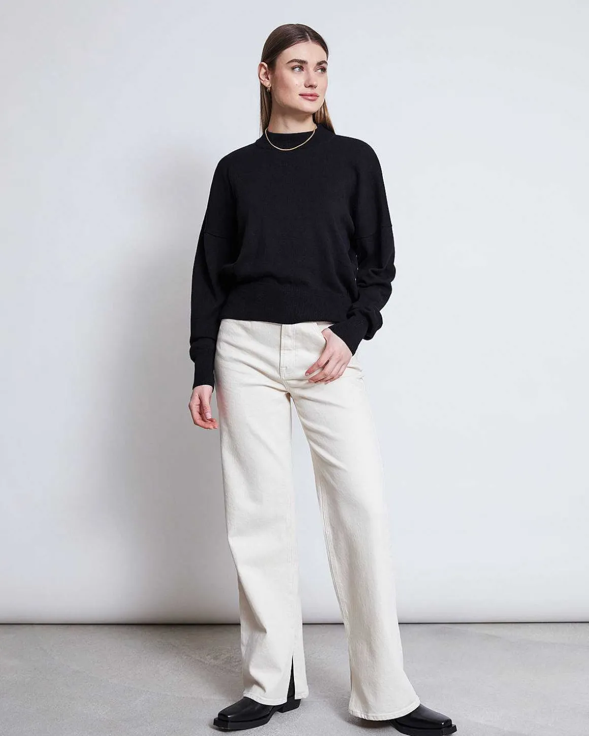 Jumper Yin Black Gots