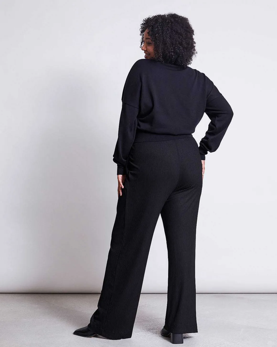 Jumper Yin Black Gots