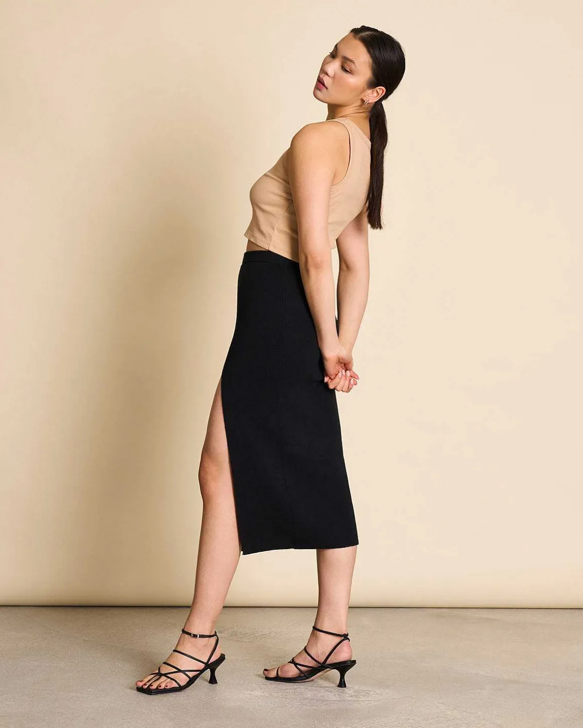 Knit Skirt Cero Black Gots