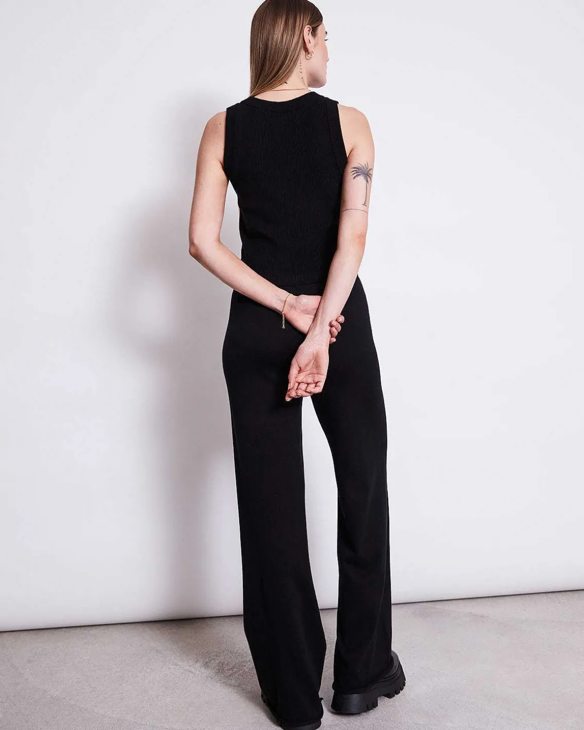 Knit Top Garda Black Gots