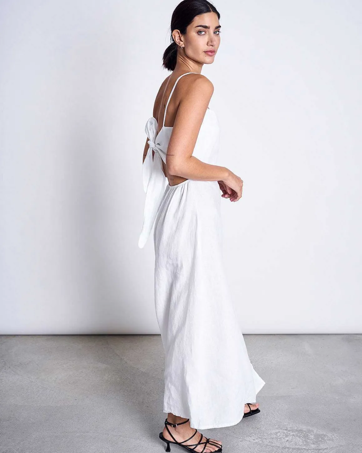 Linen Bow Dress Leuven White