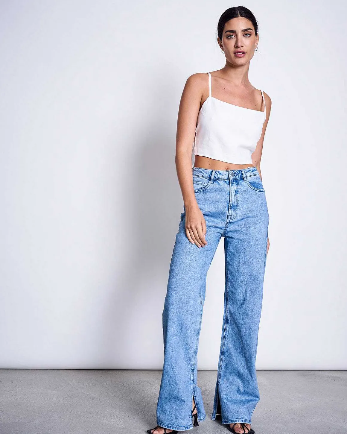 Linen Bow Top Arlon White