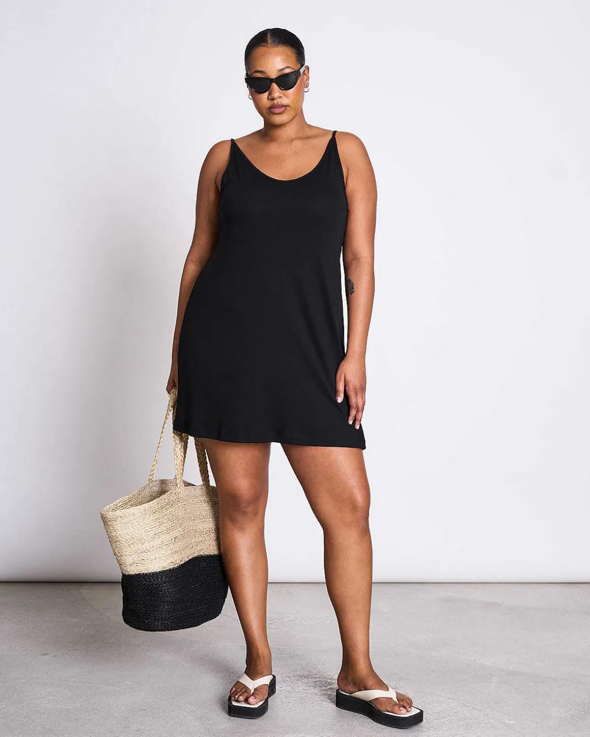 Mini Dress Triangle Black