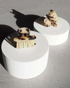 Mini Heirloom Clip Blonde Tortoise