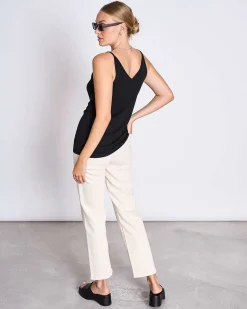 Slip Top Triangle Flow Black