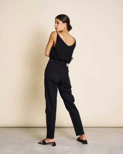 Slip Top Triangle Flow Black