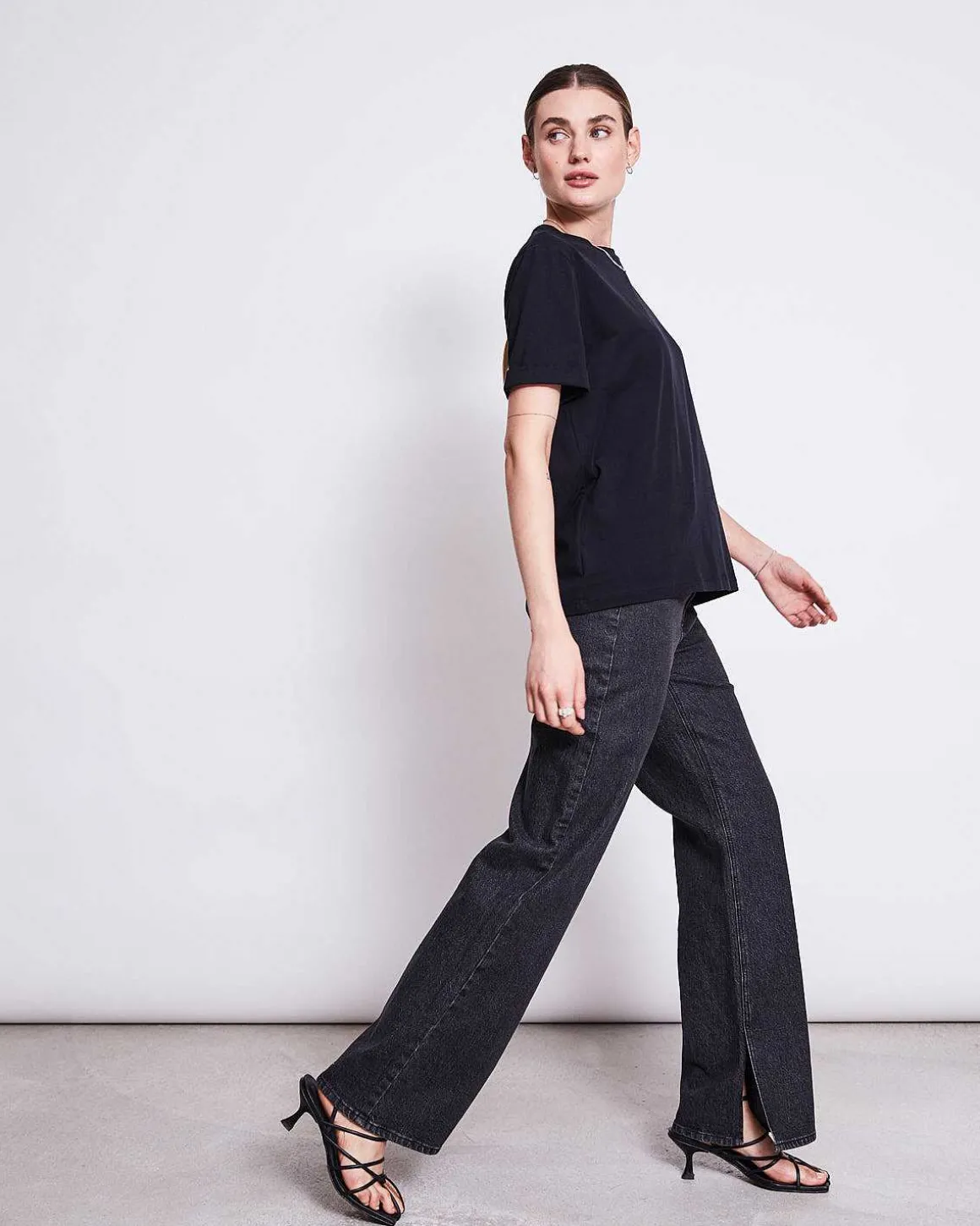 Slitted Wide Leg Jeans Selene Faded Black