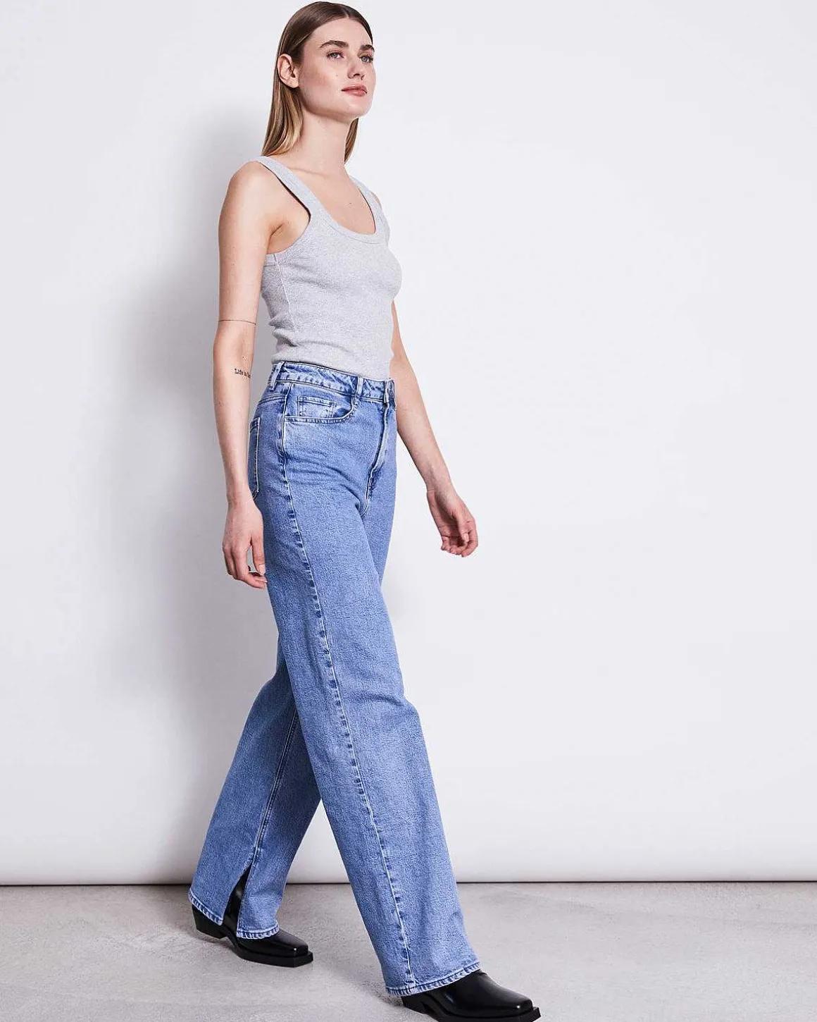 Slitted Wide Leg Jeans Selene Light Blue