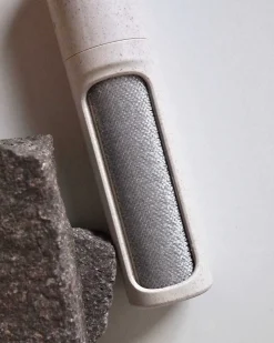 Steamery Lint Brush Sand