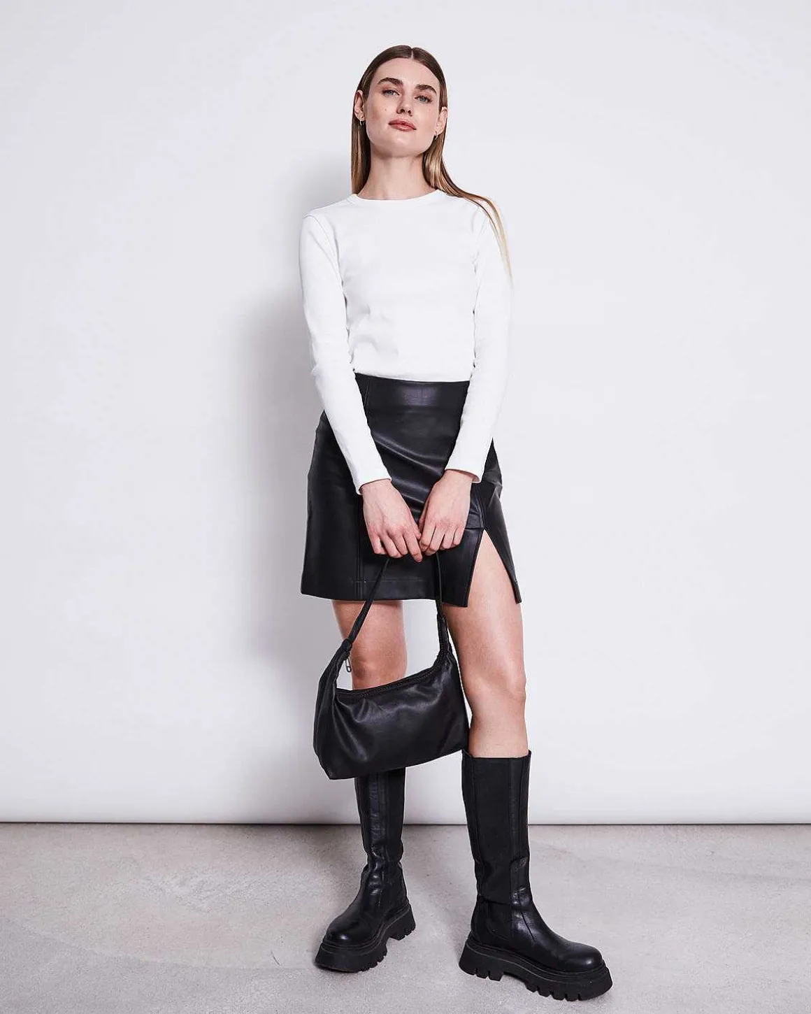 The Vegan Coated Skirt Black