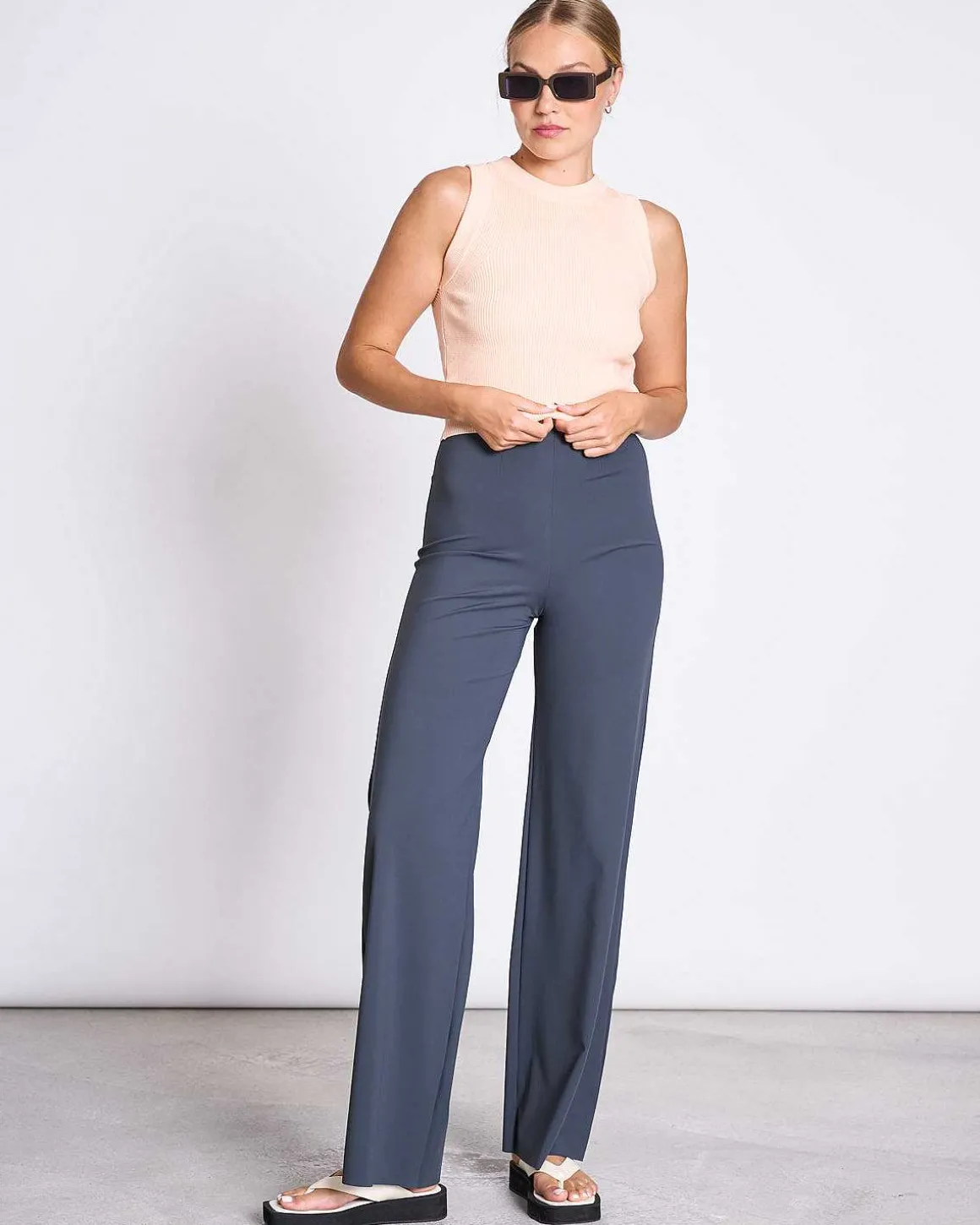 Wide Pants Marlene Solid Grey